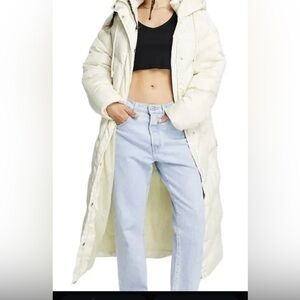 Excellent condition Missguided Cream Quilted Jacket